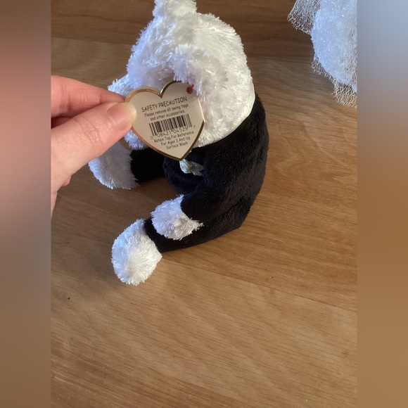 RARE VINTAGE Retired Set of two Ty Beanie Babies Bride and Groom 2002 - Picture 4 of 10